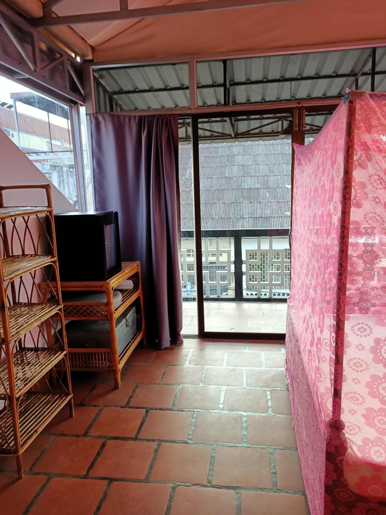 Ganesha Hostel Battambang Szoba fotó